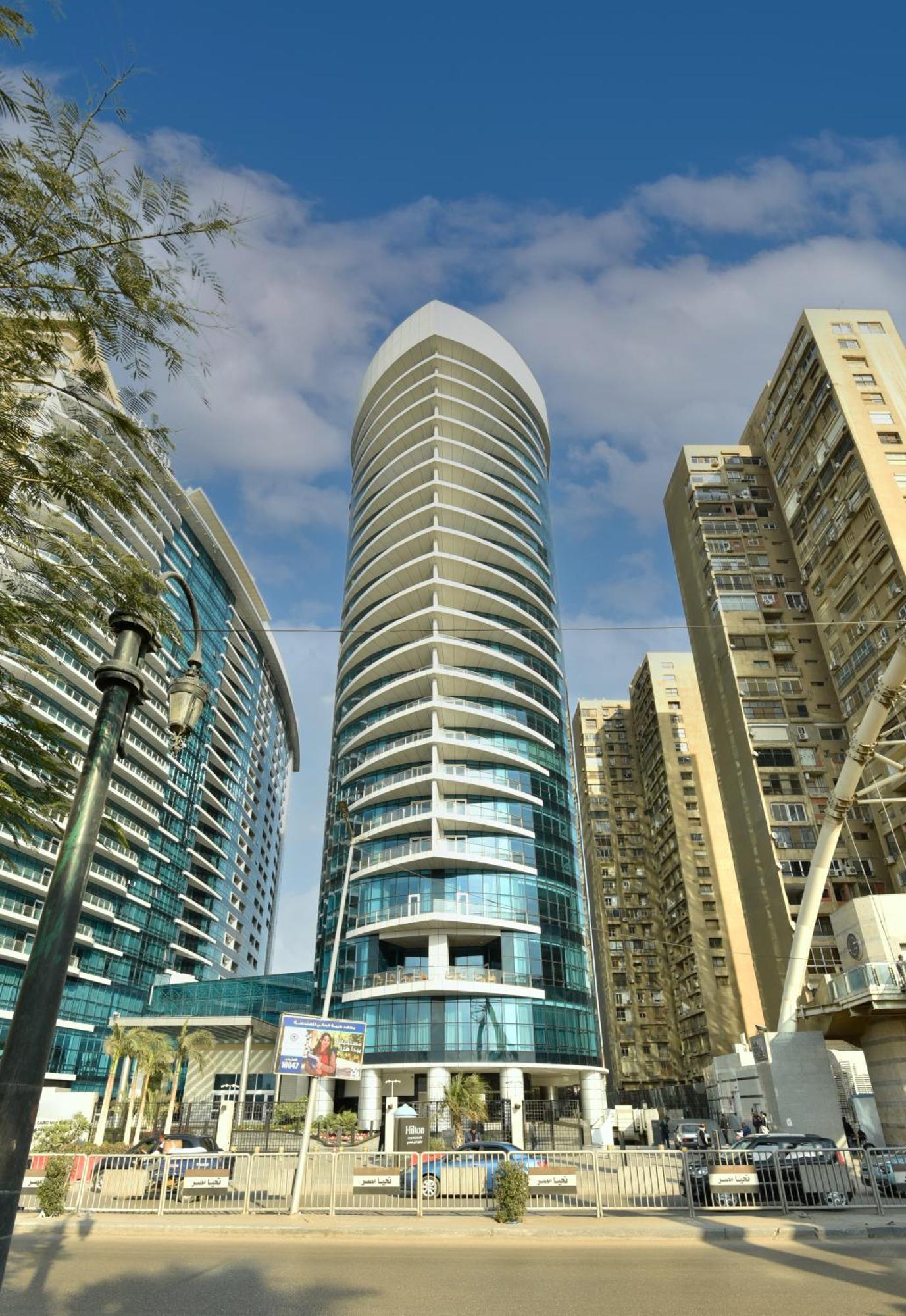 Nile Plaza Maadi * Cairo